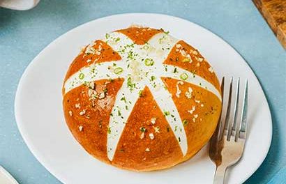 Korean Garlic Bomb Bread: Roti Lembut Rasa Bawang Putih!