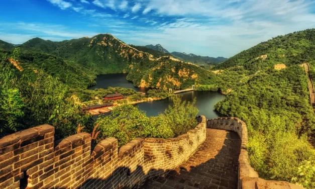 Tembok Besar Cina Menjadi Destinasi Wisata, Ketahui Sejarahnya!
