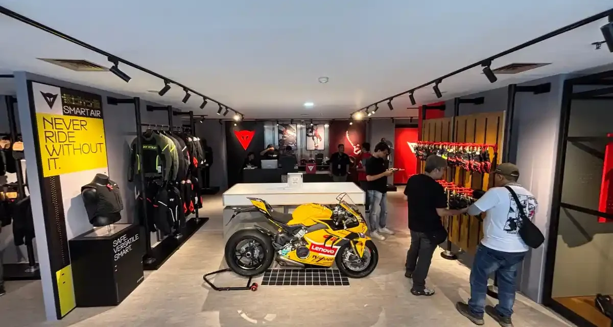Riding Gear Premium: Dainese Kini Punya Flagship Store