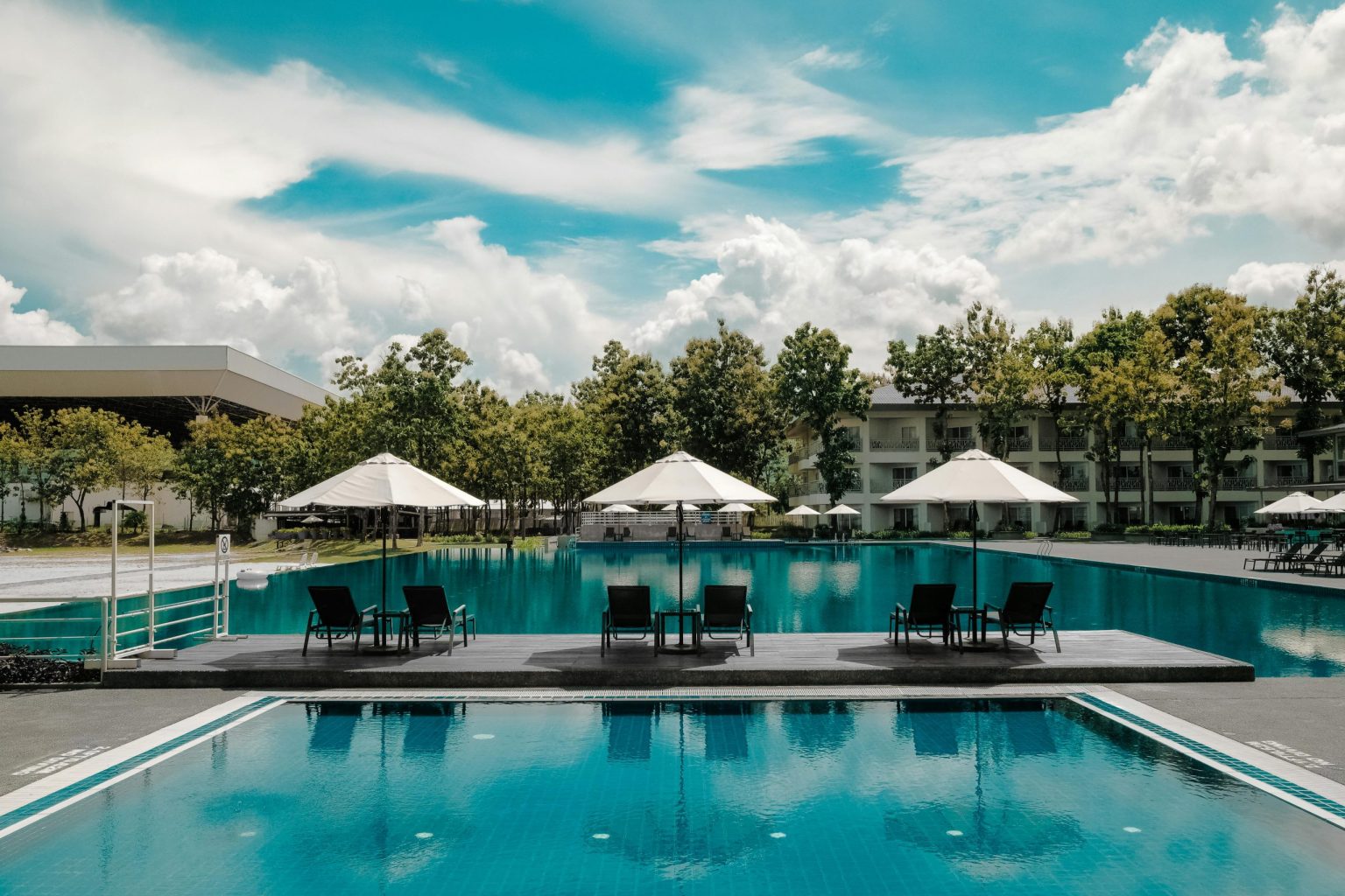Industri Pariwisata