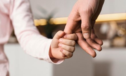 5 Kalimat Pelindung Anak Cegah Grooming Di Rumah